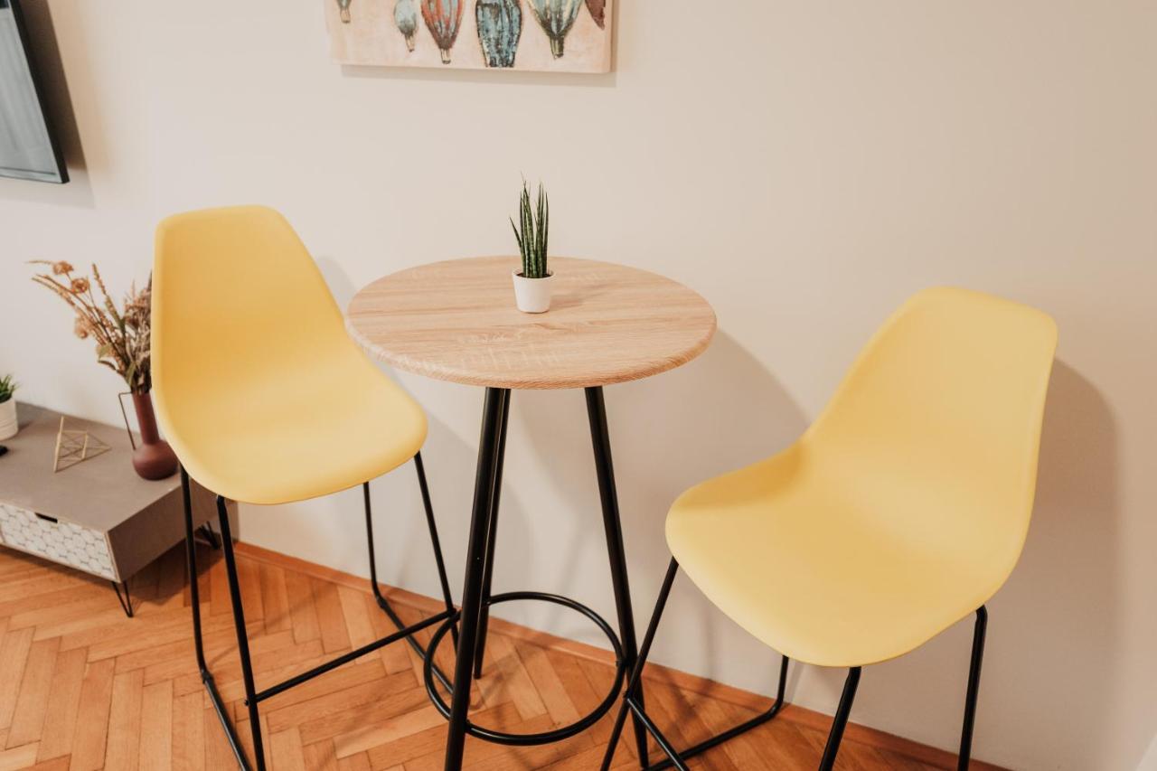Elegant Studio, 400M From The Square Apartment Plzeň Exterior foto